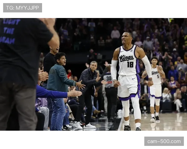 老鹰逆转爵士，约翰逊三双展现全能防守基底